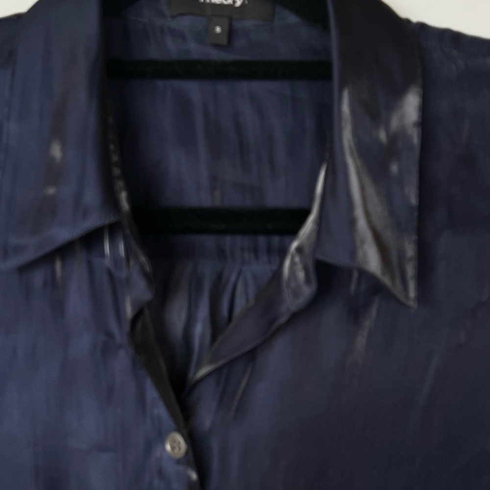 Theory Elegant Dark Blue Button-Up Shirt - Picture 4 of 6